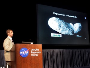 Dan Mazanek представляет альтернативную концепцию Asteroid Redirect Mission