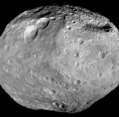 Снимок гигантского астероида Vesta, полученный камерой космического аппарата «Dawn»