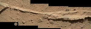 Снимок марсианской поверхности сделанный камерой MAHLI марсохода Curiosity