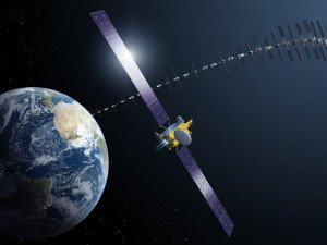 Телекоммуникационный спутник на орбите Земли
