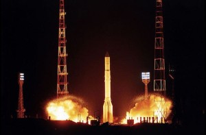 Ракета-носитель Протон-М успешно вывела военный спутник Радуга-1М