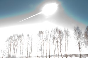 Снимок огненного шара Челябинского метеорита, сделанный одним из очевидцев