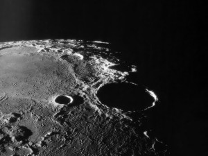 кора Луны