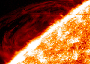 Космический аппарат «IRIS» снабжает учёных беспрецедентными данными о солнечной атмосфере, которые весьма часто не согласуются с существующими теоретическими моделями