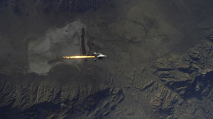 «SpaceShipTwo» после включения ракетных двигателей