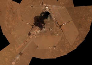 Снимок марсианской поверхности, сделанный «Opportunity» за три недели до своего десятилетия