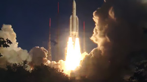 Старт ракета-носителя Ariane 5