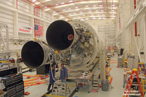 Двигатели AJ26, установленные на ракета-носителе «Antares»