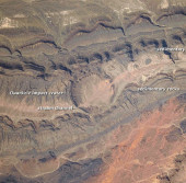 Импактный кратер «Ouarkziz»