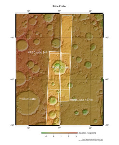 Кратер Rabe на фоне других марсианских кратеров ударного происхождения
