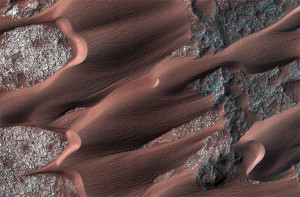Песчаные дюны марсианского региона Nili Patera