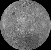 Снимок обратной стороны Луны, сделанный АМС «Lunar Reconnaissance Orbiter» в июне 2009 года