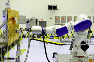 Демонстрация технологии заправки спутников в исполнении Remote Robotic Oxidizer Transfer Test (RROxiTT)