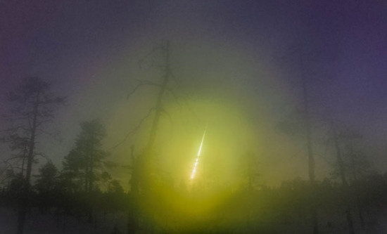 Полёт метеорита 29 апреля 2014 года над финско-российской границей