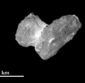 Снимок 67-Чурюмова-Герасименко, сделанный 29 июля 2014 года с расстоянии порядка 1950 км от кометы