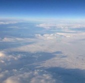 Снимок исландского ледника Лаунгйёкудль, сделанный 4 февраля 2014 года с борта C-20A